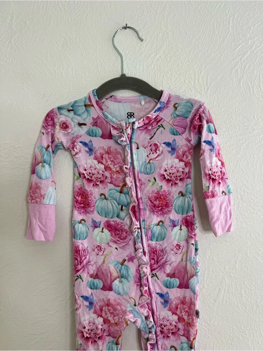 Bums & Roses Girls Pink Floral & Blue Pumpkin One-Piece Pajamas size 9-12 months